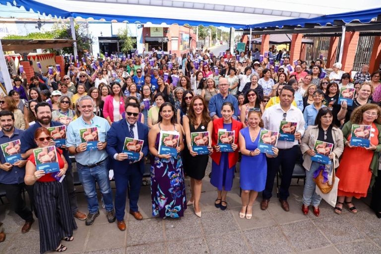 La Mesa de la Mujer Rural lidera el lanzamiento de la Estrategia Sectorial 2025-2035 en El Monte.